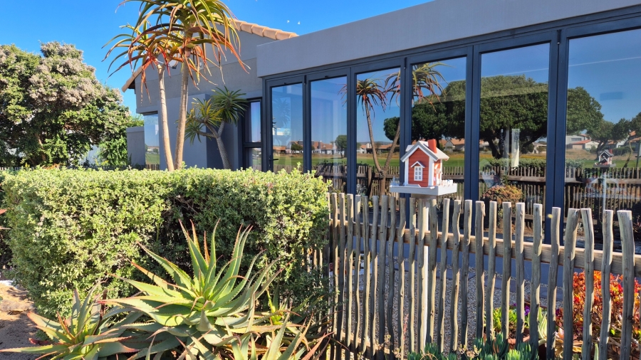 3 Bedroom Property for Sale in Langebaan Country Estate Western Cape